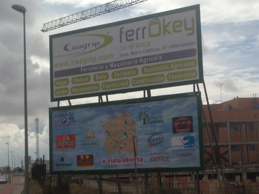 Valla Publicitaria Doble
